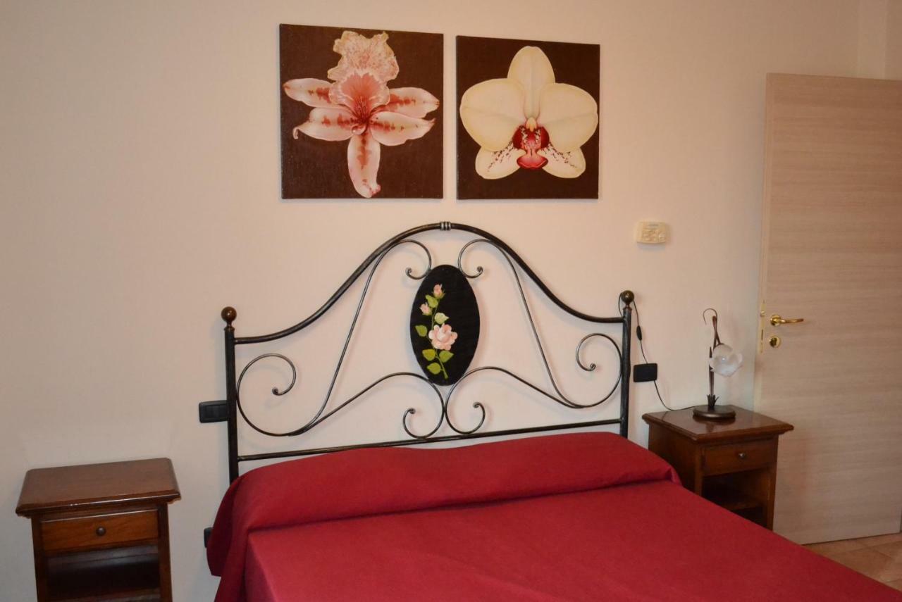 B&B La Ca Vecia Soragna Exterior photo